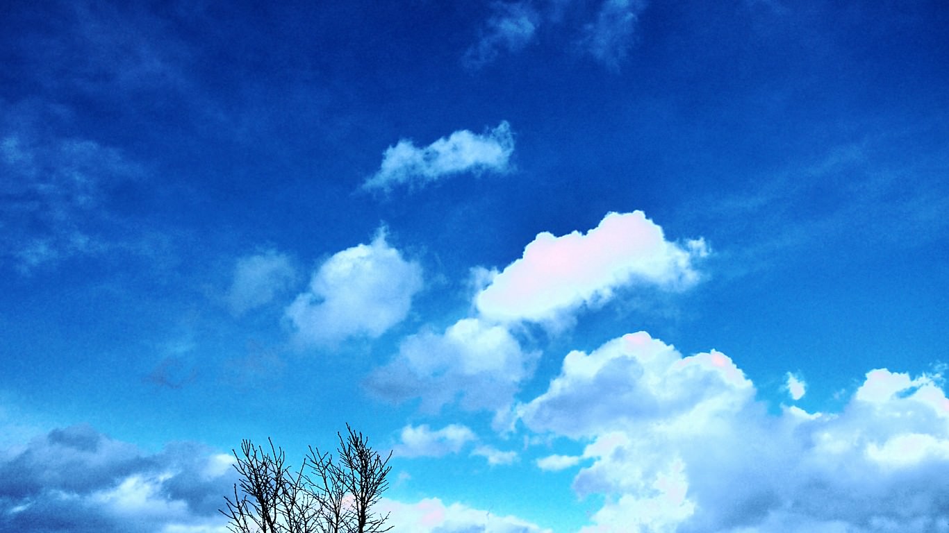 PC用空・雲の壁紙(1366×768)#51