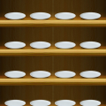 綺麗なお皿の棚 iPhone5 スマホ用壁紙