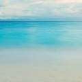 透き通った砂浜 iPhone5 スマホ用壁紙