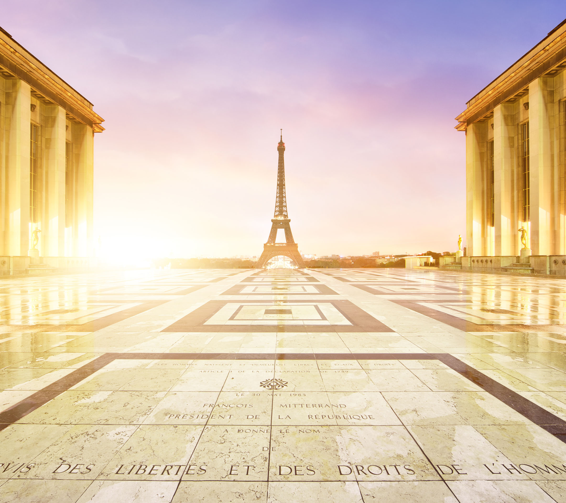 パリのエッフェル塔 Android壁紙(2160x1920)